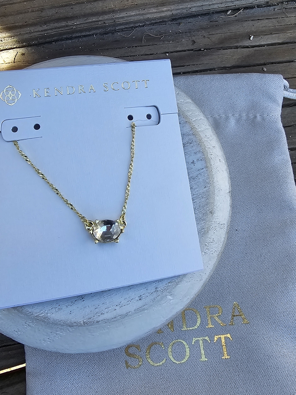 Kendra Scott Cailin Gold Pendant Necklace in Clear Gemstone